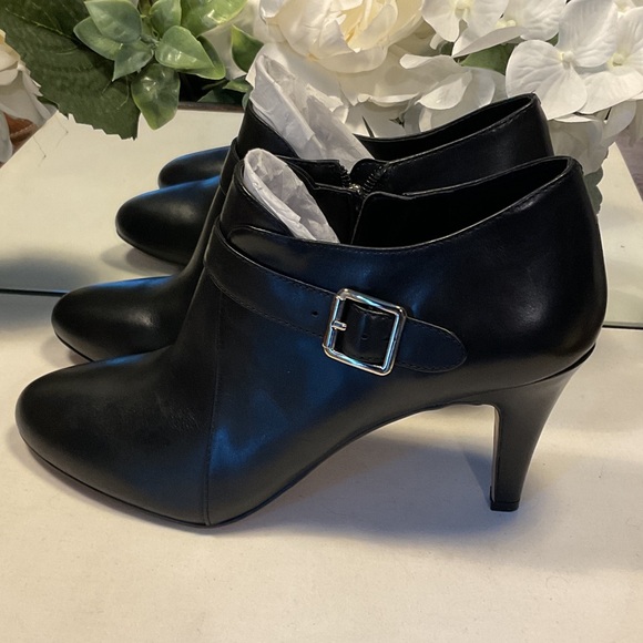 Vince Camuto Black Ankle Booties with Buckle - Picture 1 of 7